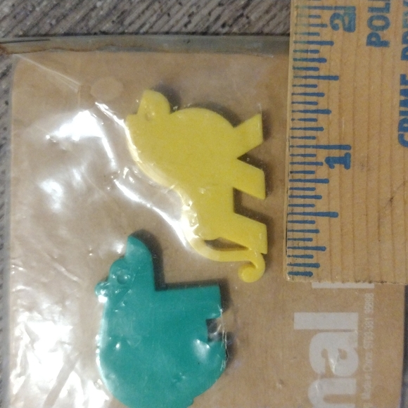 🦁Vintage Tupperware Animal Pins - Picture 11 of 12